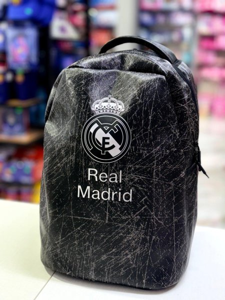 شنطة مدرسة 17 انش جلد ريال مدريد أسود